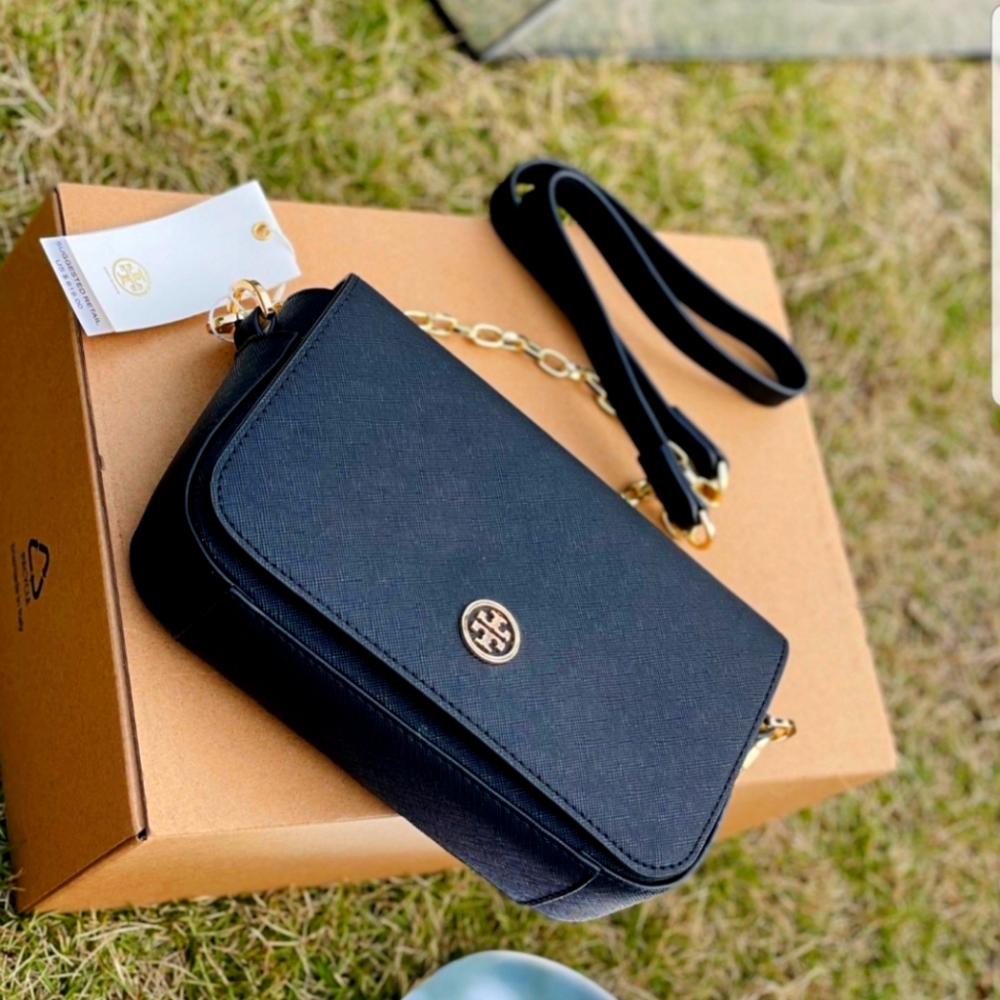 Tory burch purse